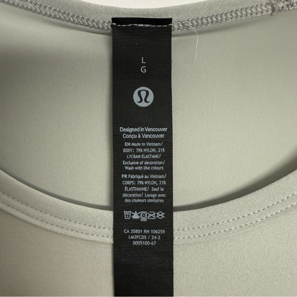 83: Lululemon Ultra-Soft Nulu Short-Sleeve T-Shirt Silver Drop Size Large - Picture 2 of 4